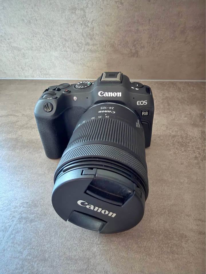 CANON EOS